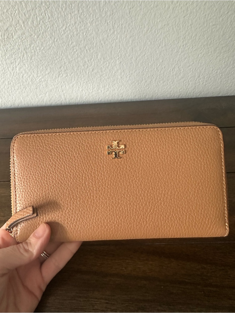 Tory Burch Camel/Tan Pebbled Leather Zip-Around Wallet with Gold Logo